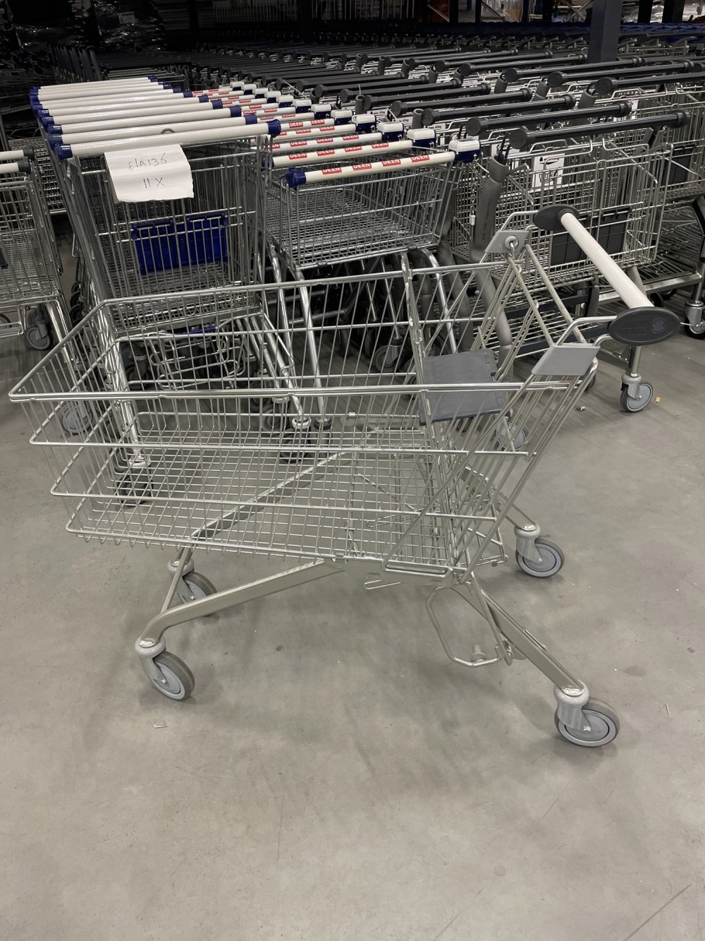 Winkelwagen showroom model