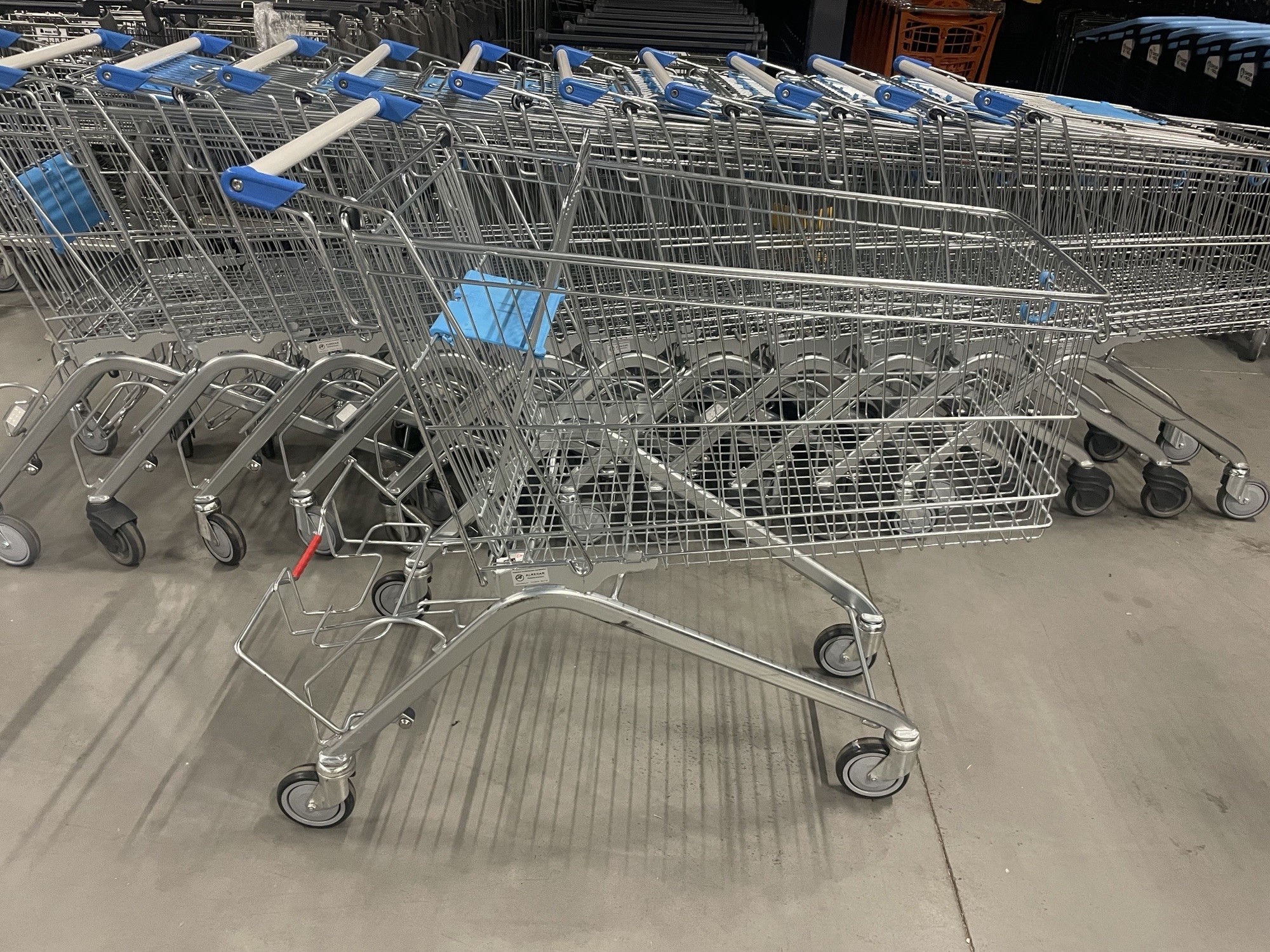 Winkelwagen gebruikt 185L